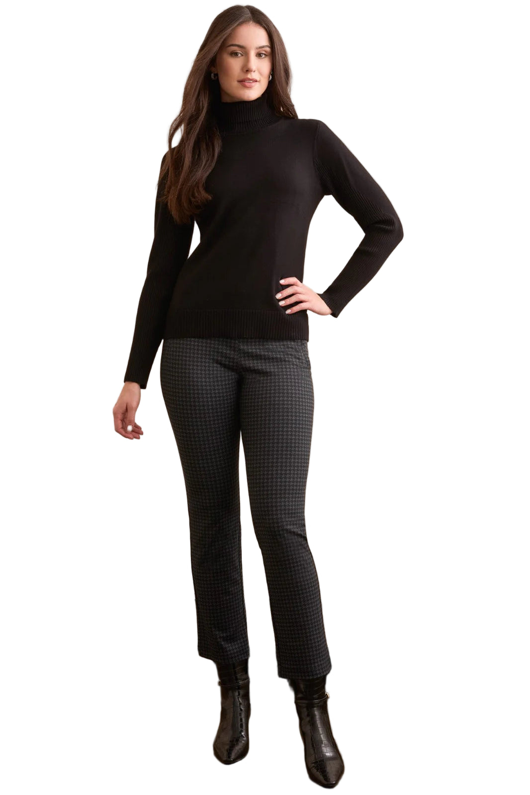 Lightweight Turtle Neck Sweater