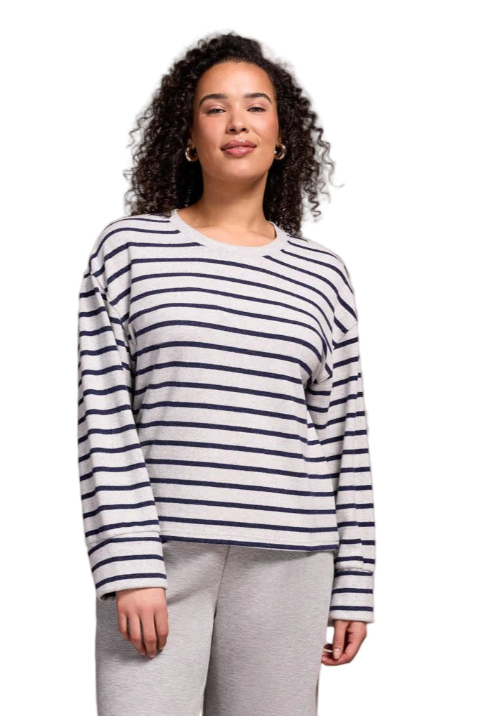 Long Sleeve Stripe Crew Neck Brush Knit Top