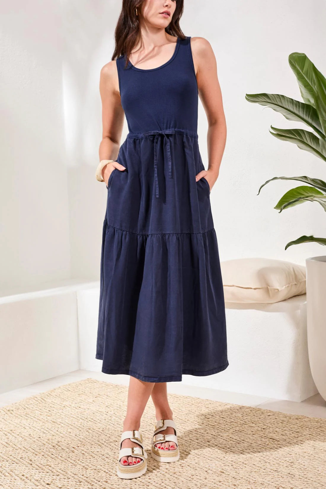 Mixed media Sleeveless Maxi Dress