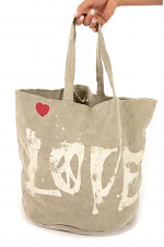 Love Bucket Bag